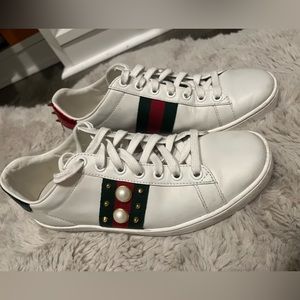 Gucci sneakers